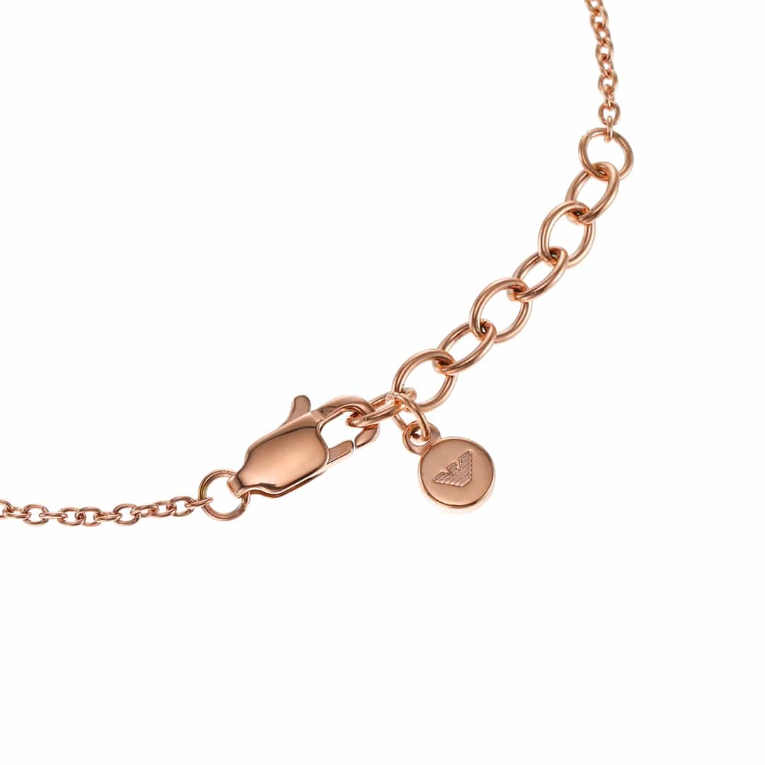 Kopča i produžetak ženske narukvice Emporio Armani EGS3005221 u rose gold boji.