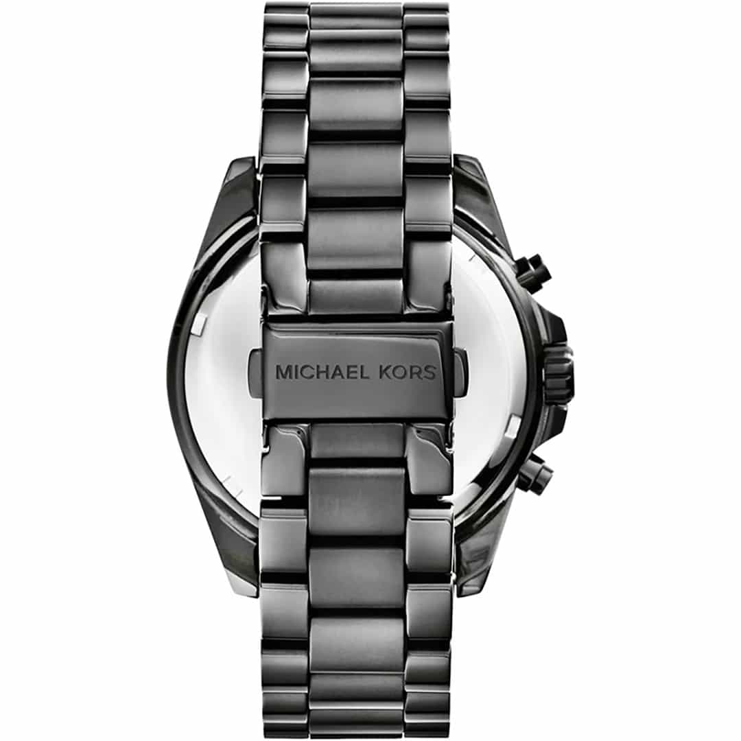Stražnja strana crnog sata Michael Kors MK5550 s ugraviranom kopčom